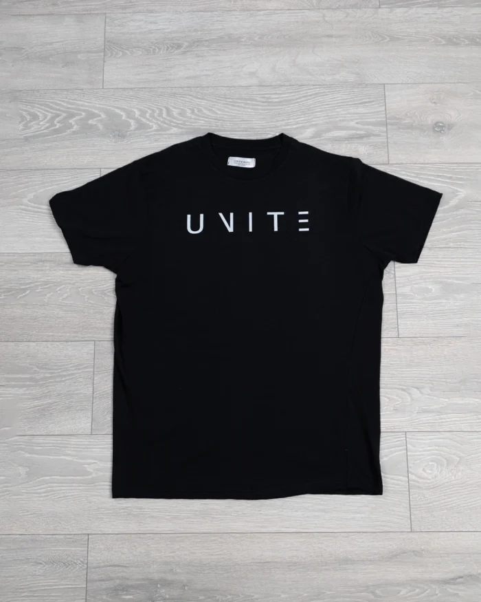 T-shirt Ujin από μακό πενιέ ύφασμα μαύρο