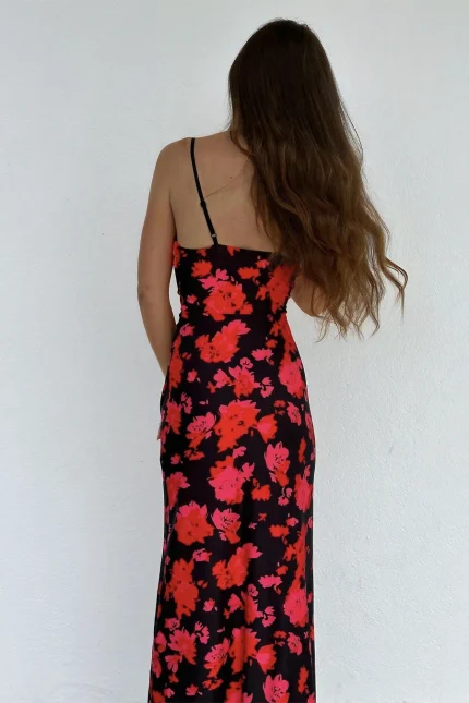 Φόρεμα maxi εφαρμοστό floral μαύρο