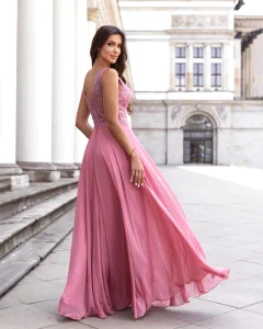 Φόρεμα maxi με στράς ροζ