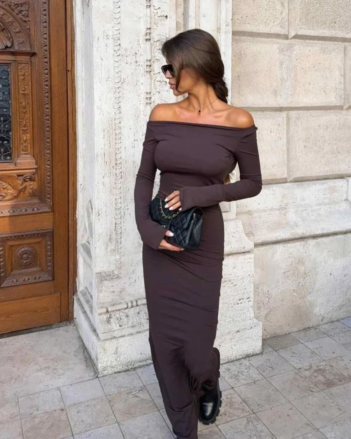 Μάξι φόρεμα έξωμο με ανοιχτή πλάτη - Image 1