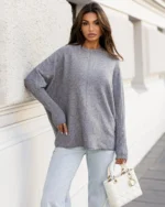 Πλεκτή oversized μπλούζα με μοντέρνα γραμμή