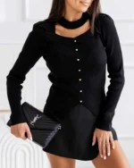 Πλεκτό τοπ με κουμπιά και διακριτικό άνοιγμα στο ντεκολτέ - Image 2