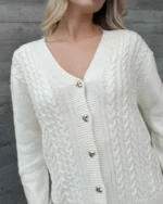 Πλεκτή ζακέτα με πλεξούδες και κουμπιά καρδιά - Image 4